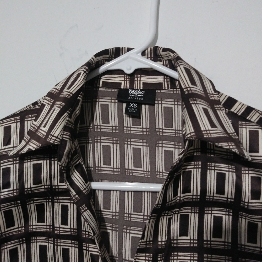 Mossimo Button down Shirt - Picture 4 of 7